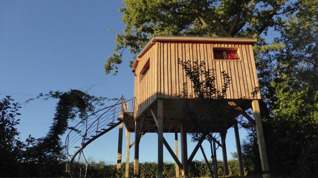 La Cabane Perchee Du Faucon Frechou-Frechet Bagian luar foto