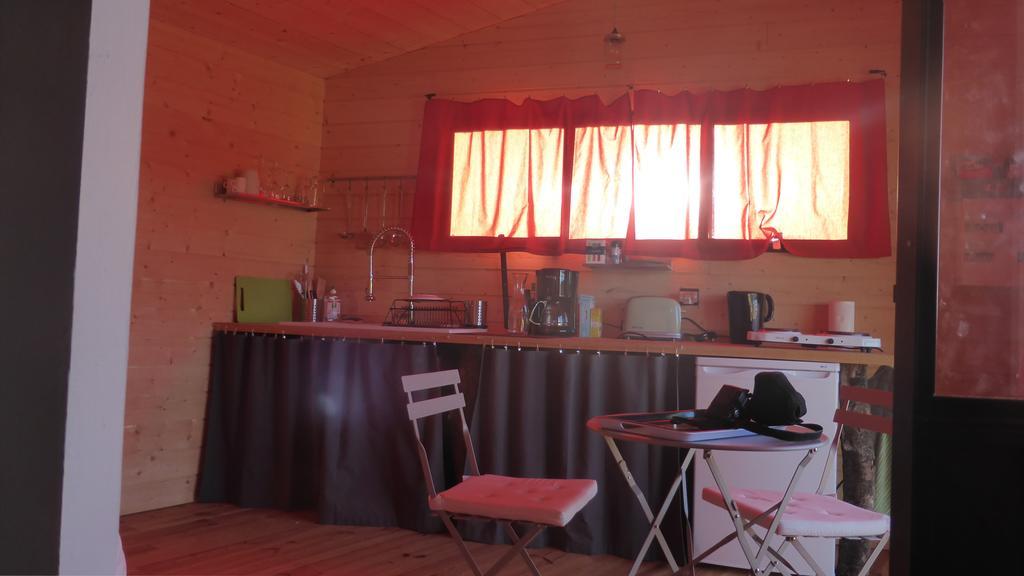La Cabane Perchee Du Faucon Frechou-Frechet Bagian luar foto